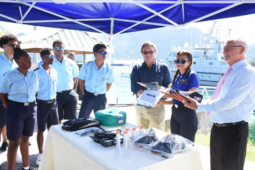 Handing over of equipment before departure (Source: Seychelles Nation)